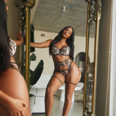 Sexy Floral Lace Corset Bra with Push-Up & Leg Cover Lingerie Set